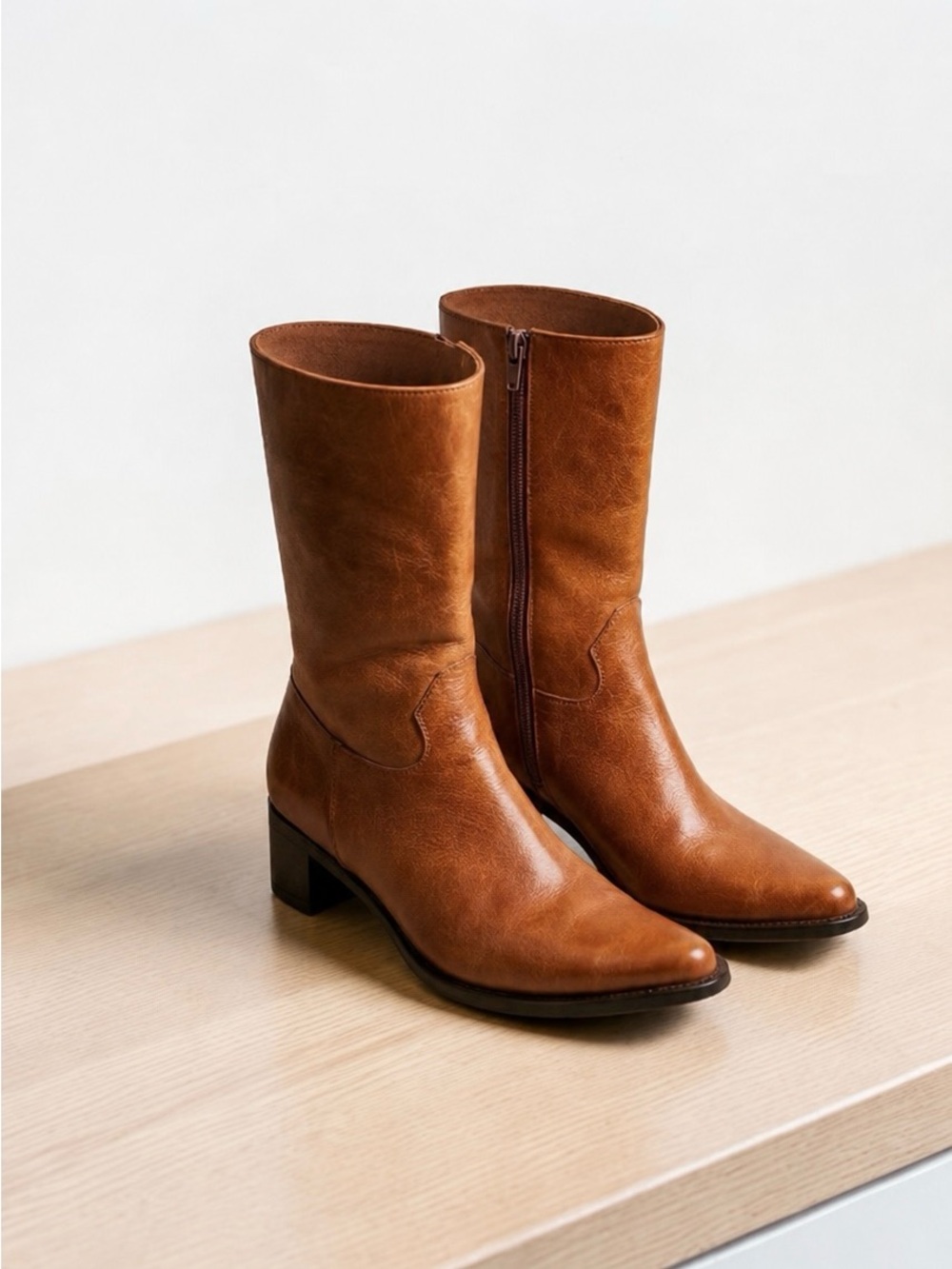 Steve Madden Rocco Leather Boots Cognac Mid-Calf Pointed Toe Sz 8 | 90s Vintage